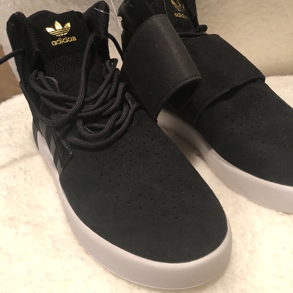 Adidas Originals! - Picture 3 of 10